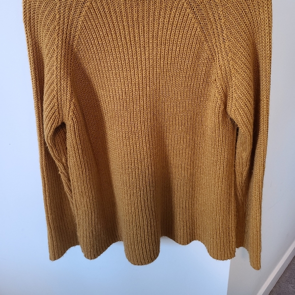 SOLD. Contemporaine sweater - Picture 5 of 5